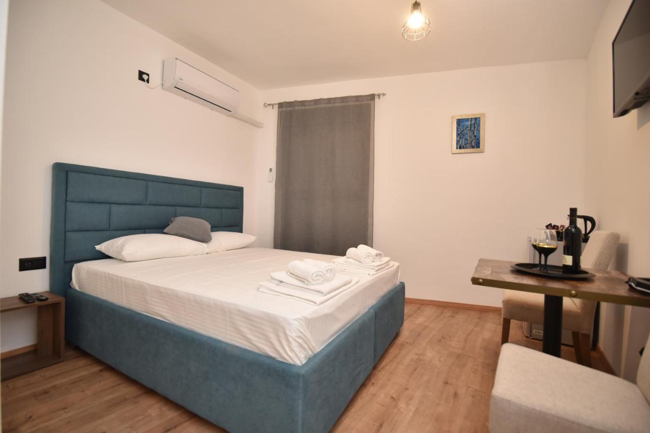 Vila Perla Apart otel Trebin Dış mekan fotoğraf