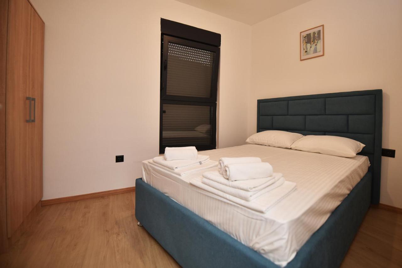 Vila Perla Apart otel Trebin Dış mekan fotoğraf